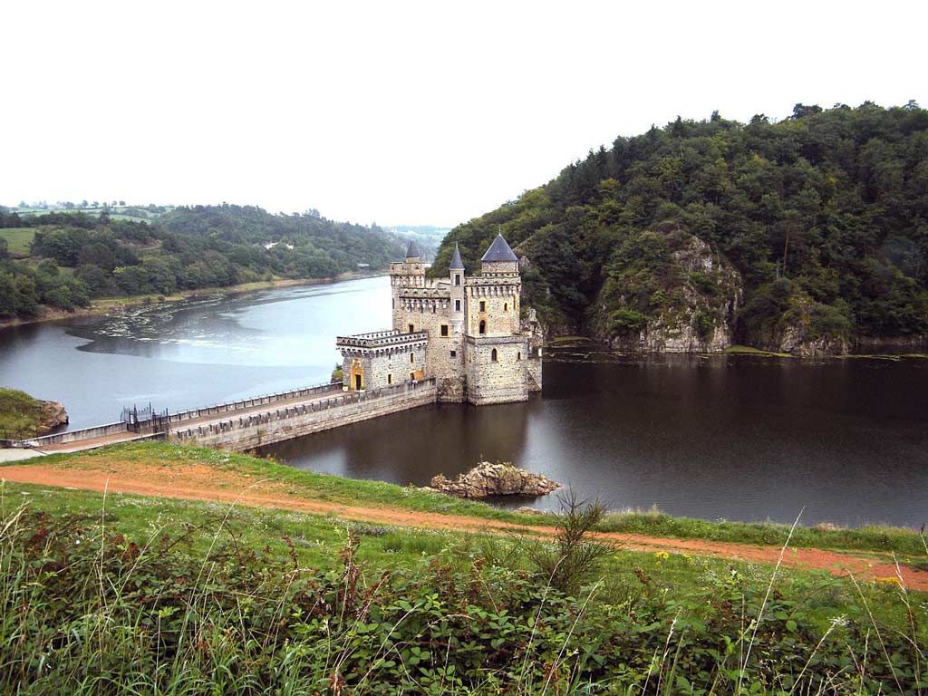 Castello di La Roche, Valle della Loira