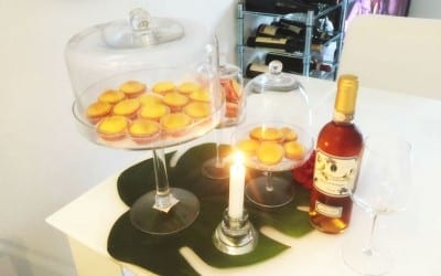My recipe for muffins in combination with 'Forget-me-not' dessert wine