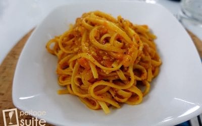 Risottare la pasta: tasty recipe for linguine with perch and 'nduja