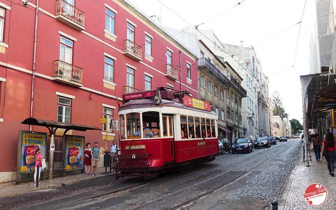 Lisbona: Bacalhau a Braz e Vinho Verde nel cuore dell’Alfama